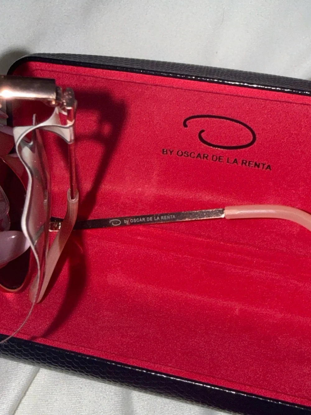 Oscar de la Renta Gold Aviator Sunglasses with Amber Lenses NWT!!